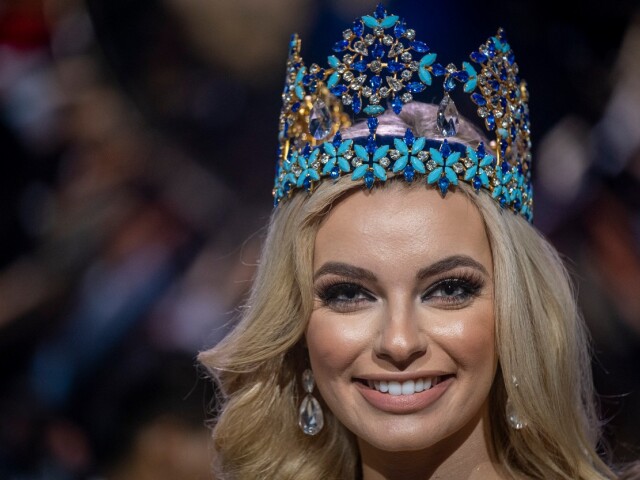 Miss World Karolina Bielawska.