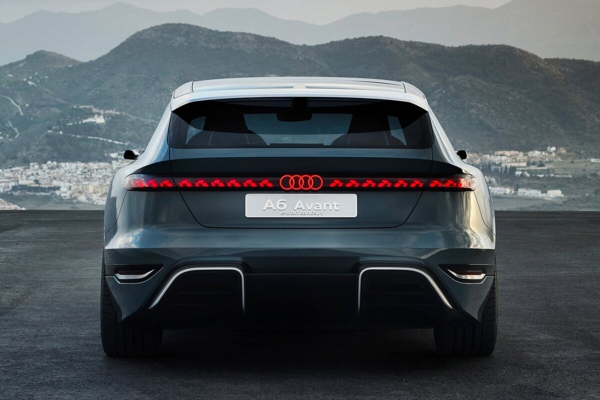 Audi A6 Avant e-tron Concept - 2022