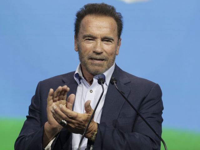 Arnold Schwarzenegger 