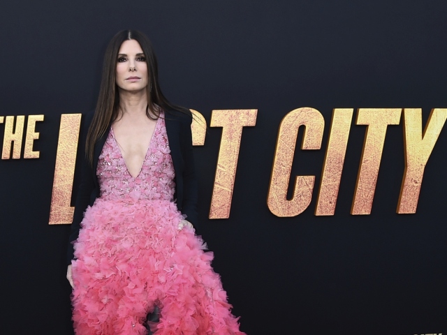 Sandra Bullock