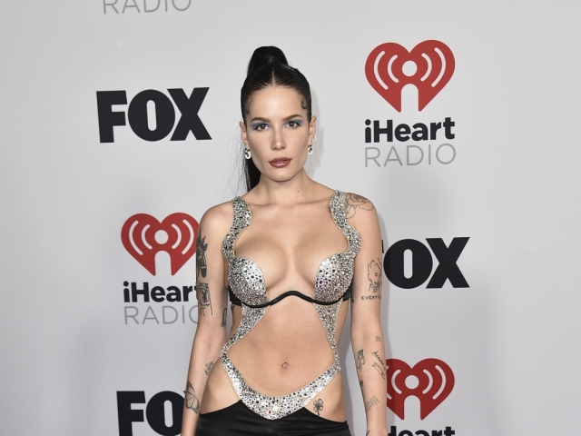 Halsey 