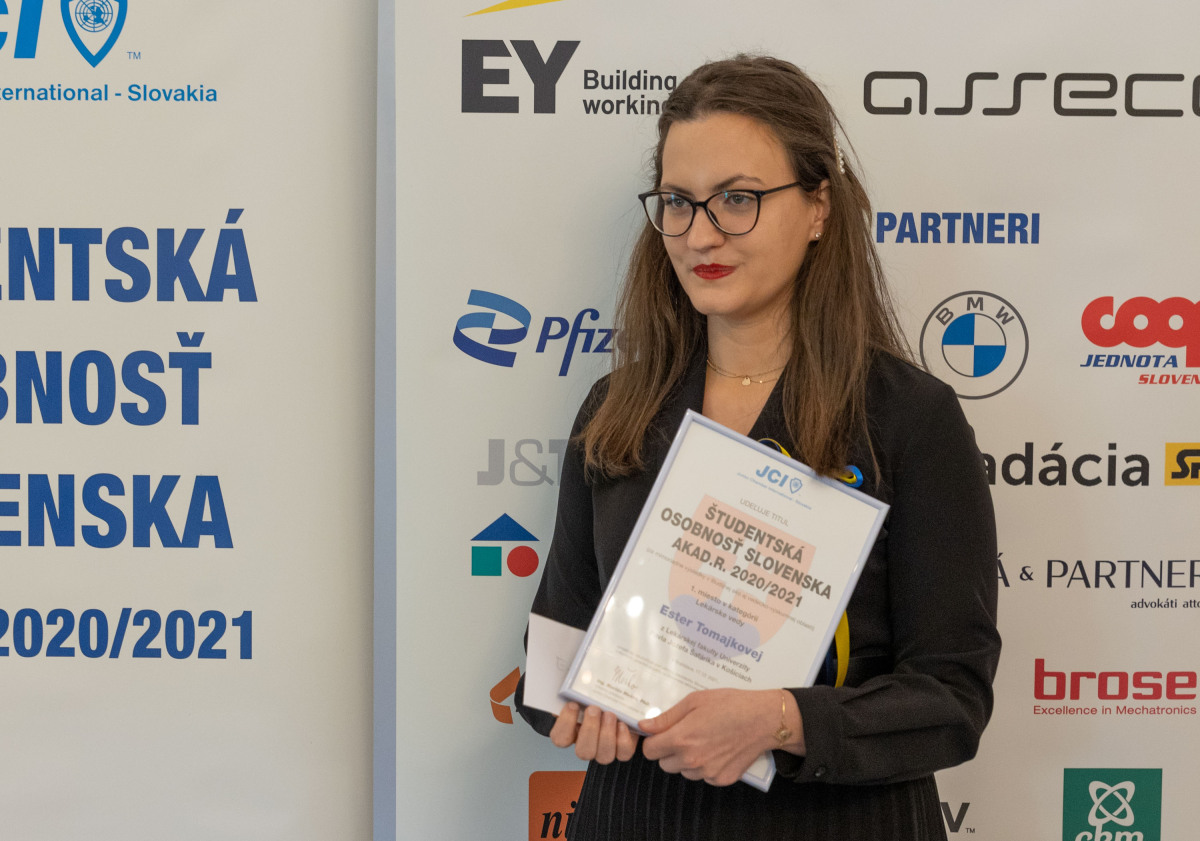 Ester Tomajková, Študentská osobnosť Slovenska