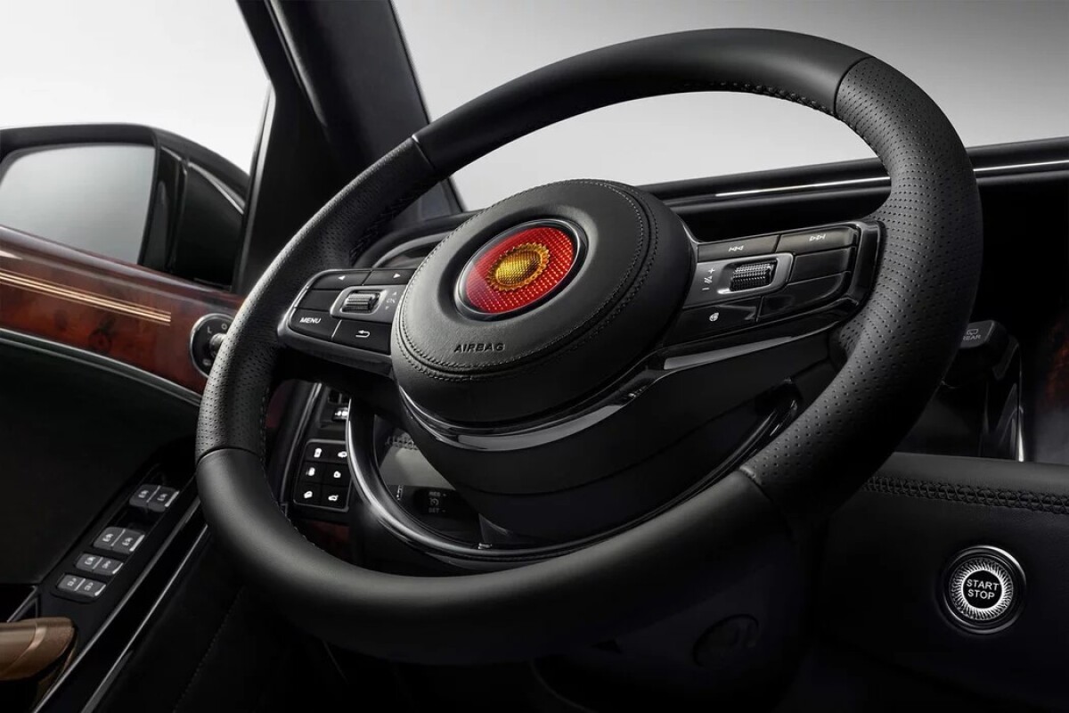 Hongqi LS7 (2022)