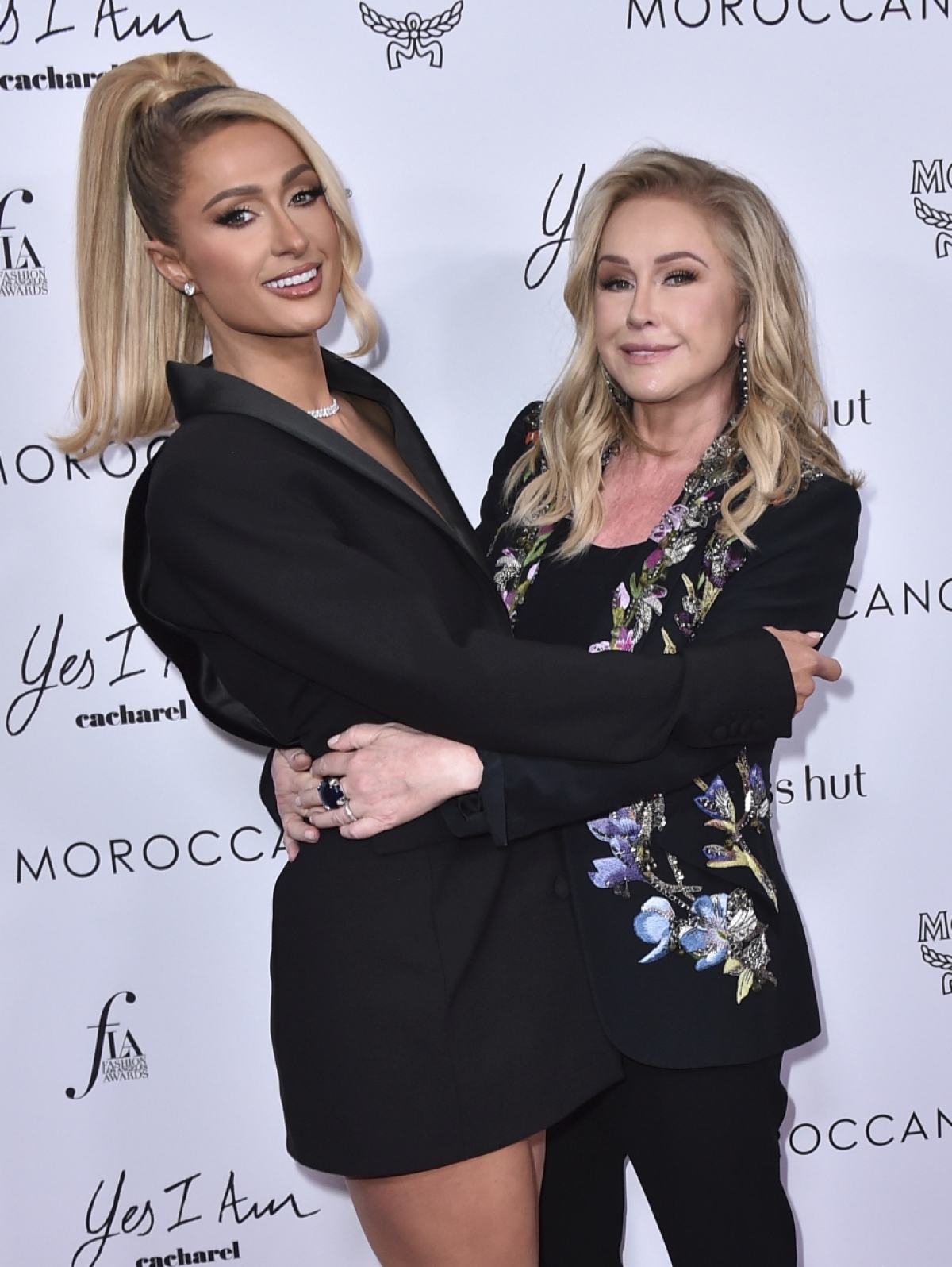Paris Hilton a jej mama Kathy Hilton 