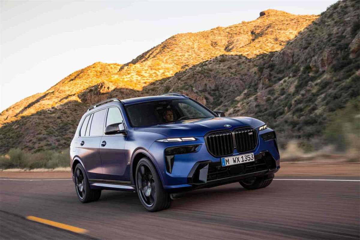 BMW X7 M60i 2023