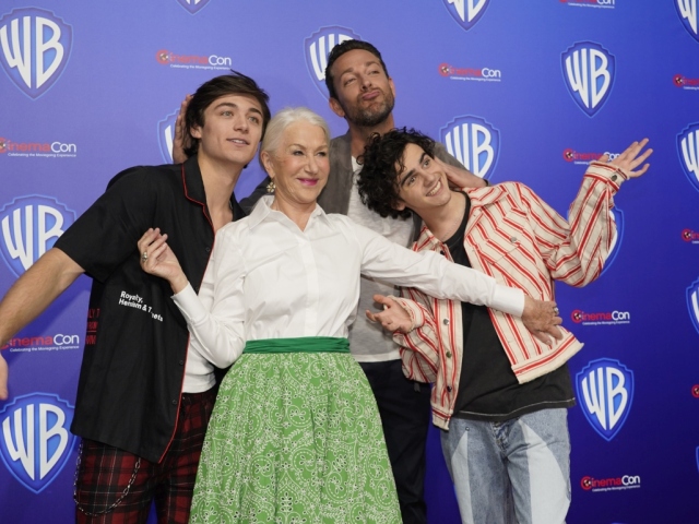 Asher Angel, Helen Mirren, Zachary Levi a Jack Dylan Grazer 