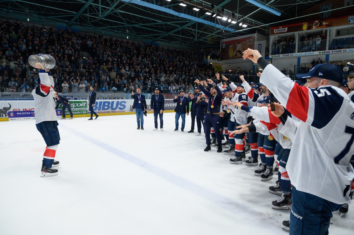 Majstrovské oslavy HC Slovan