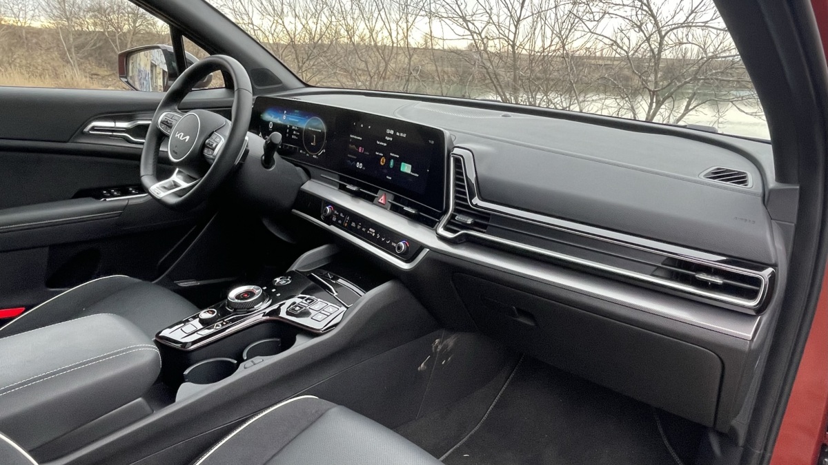 Kia Sportage 1,6 T-GDi HEV 4WD (2022)