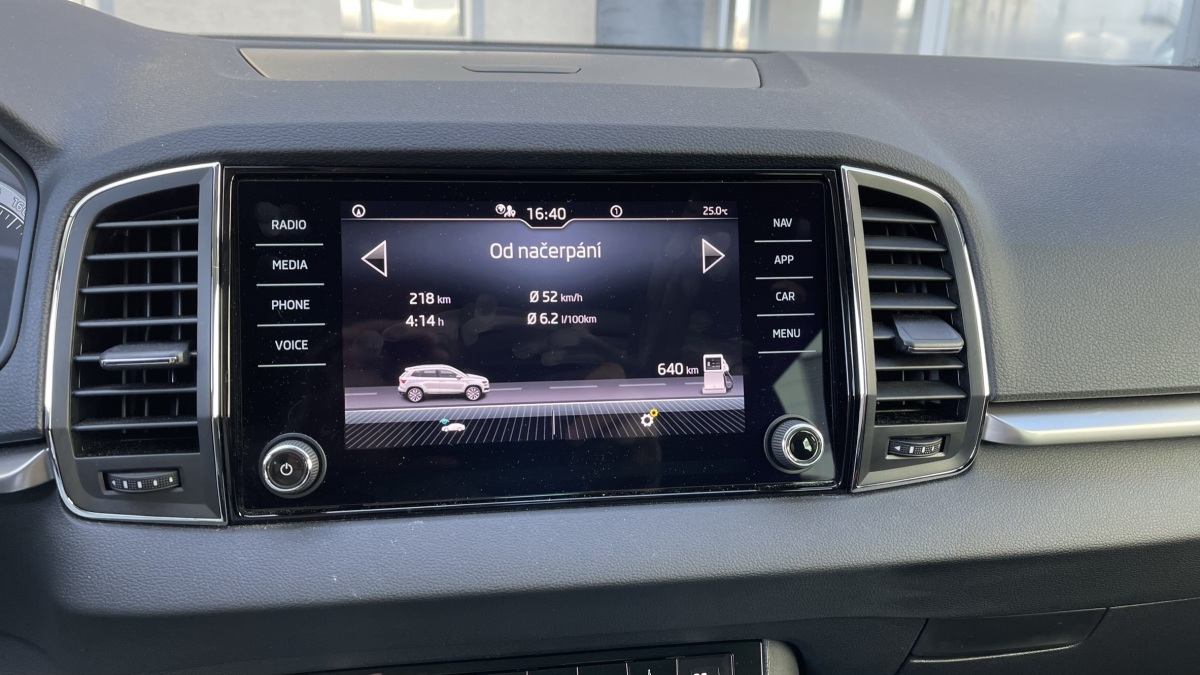 Škoda Karoq 1.5 TSI 110 kW/150 k 7AP (2022)