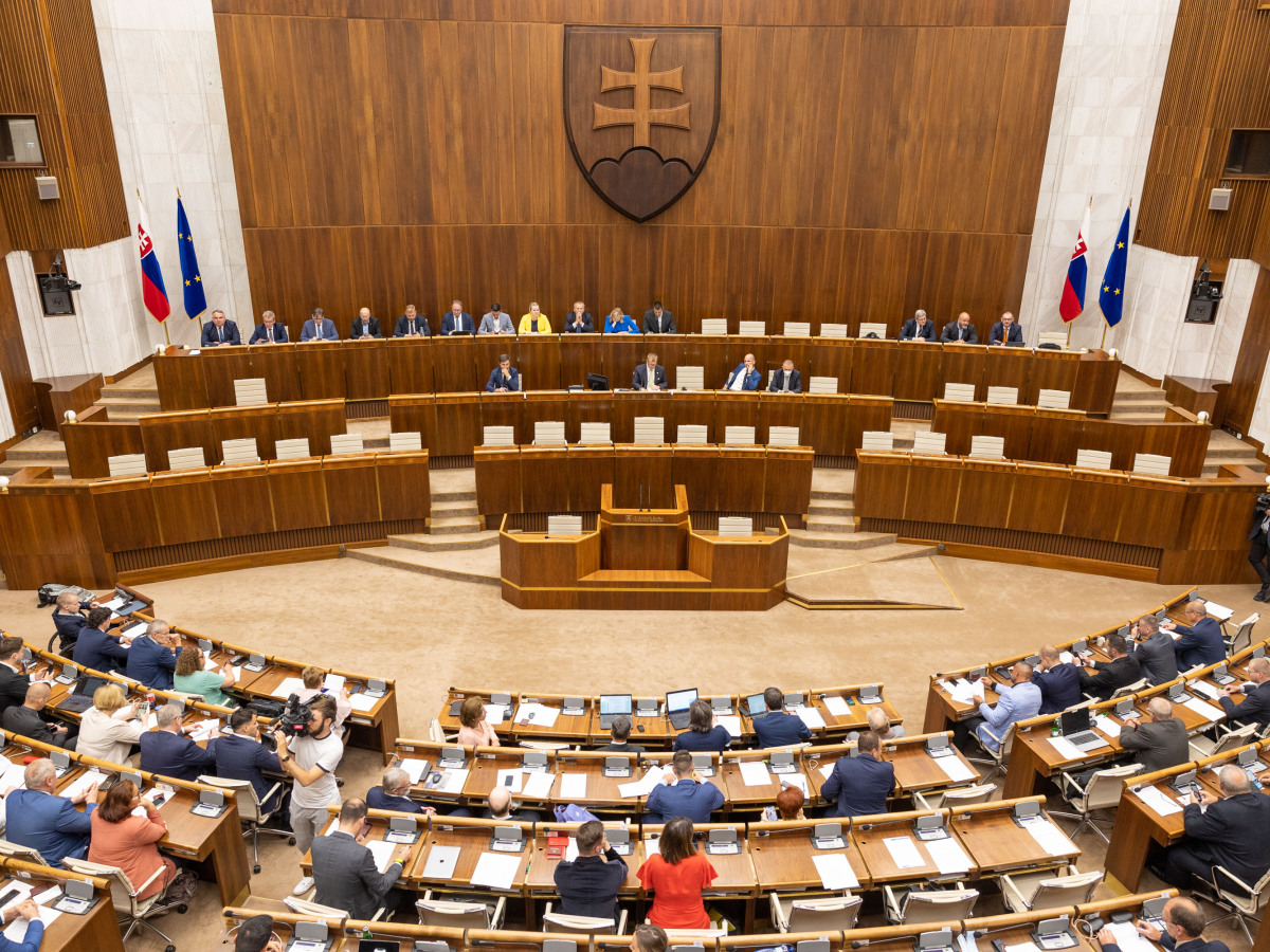 parlament národná rada nrsr