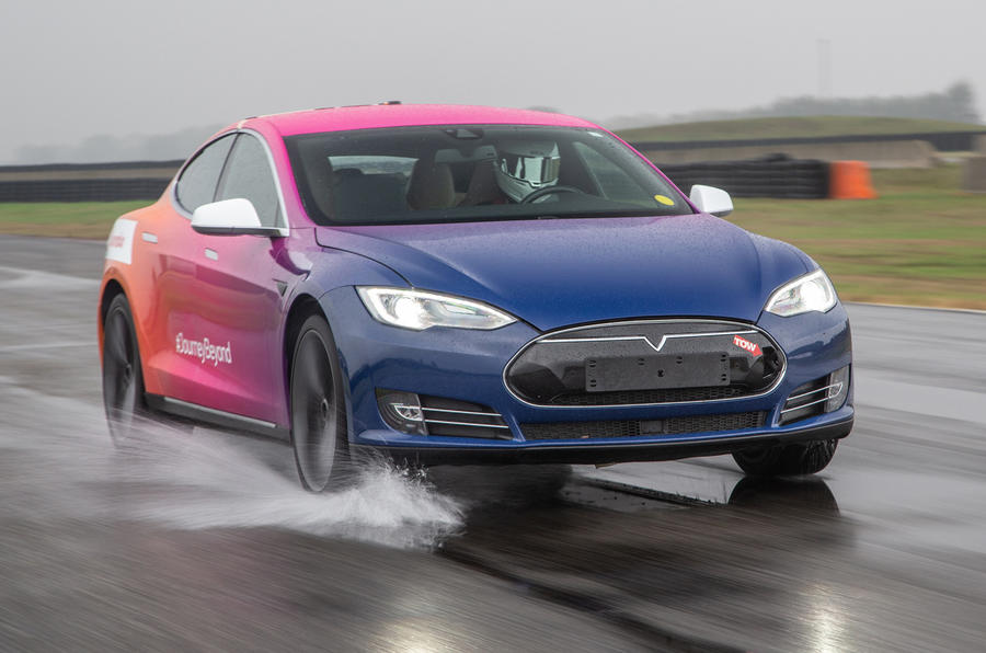 Nový brzdový systém Sensify testuje Brembo na elektrickej Tesle. Pre elektromobily majú byť totiž ako stvorené.