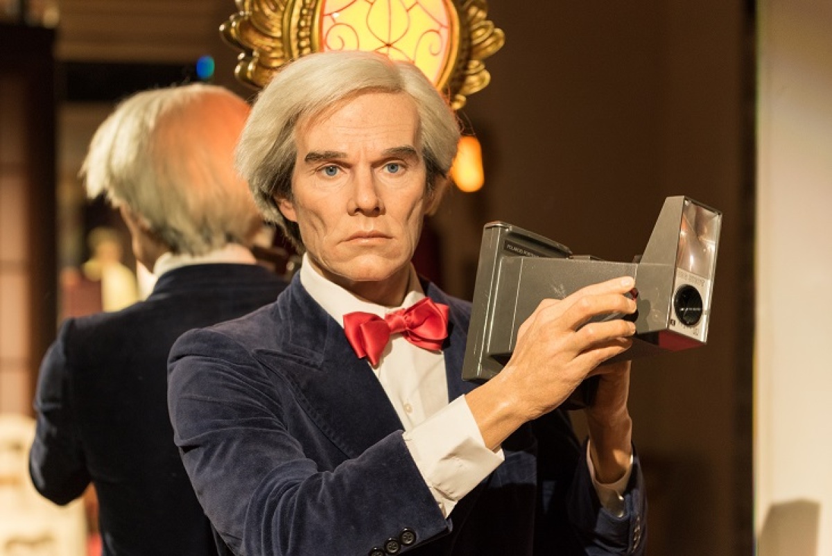 Andy Warhol pražské múzeum vosková figurína