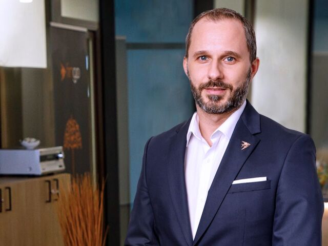 UP-Franti Aek Burda  analytik Fin GO.sk