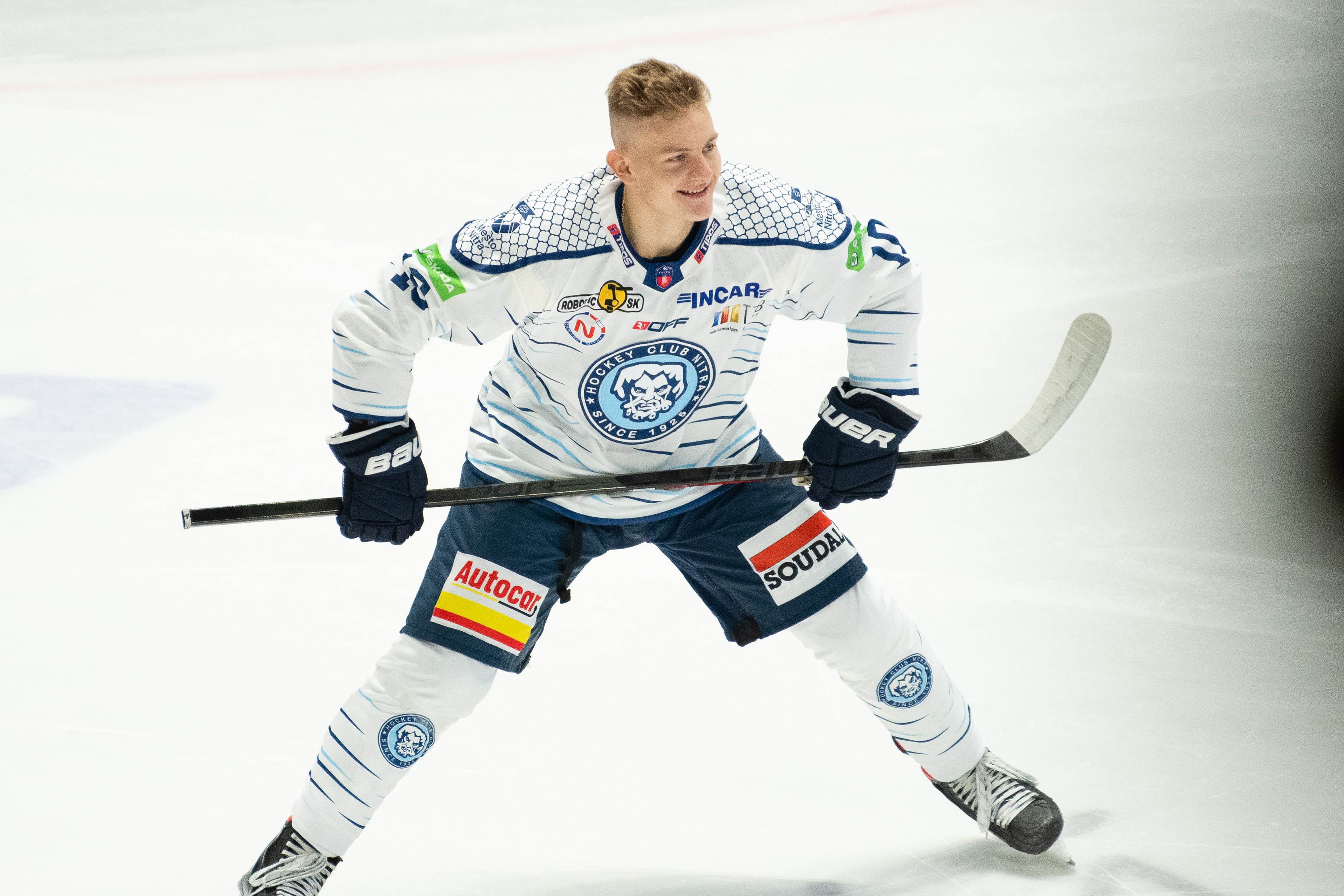 Adam Sýkora (Nitra) v zápase 5. kola hokejovej Tipos extraligy medzi HK Nitra - HK Dukla Ingema Michalovce.