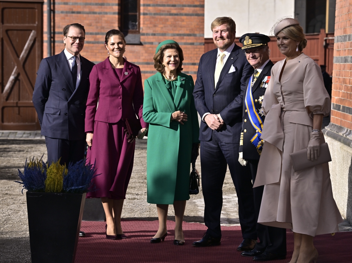 Princ Daniel, švédska korunná princezná Victoria, švédska kráľovná Silvia a kráľ Carl Gustaf XVI