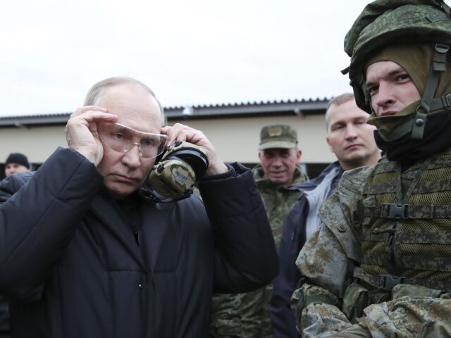 Rusko Ukrajina Putin výcvikové stredisko návšteva uarus