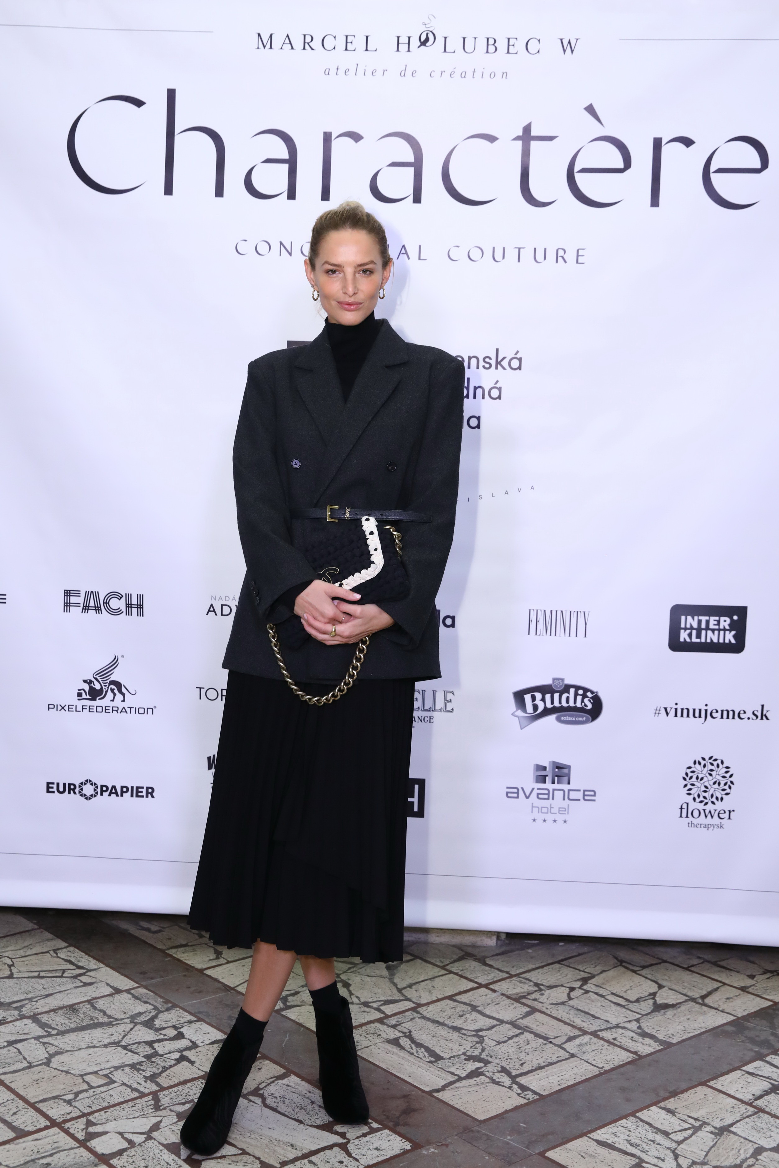 Slovenská topmodelka Michaela Kocianová na prehliadke Marcela Holubca W., ktorá sa konala v bratislavskej Kunsthalle.