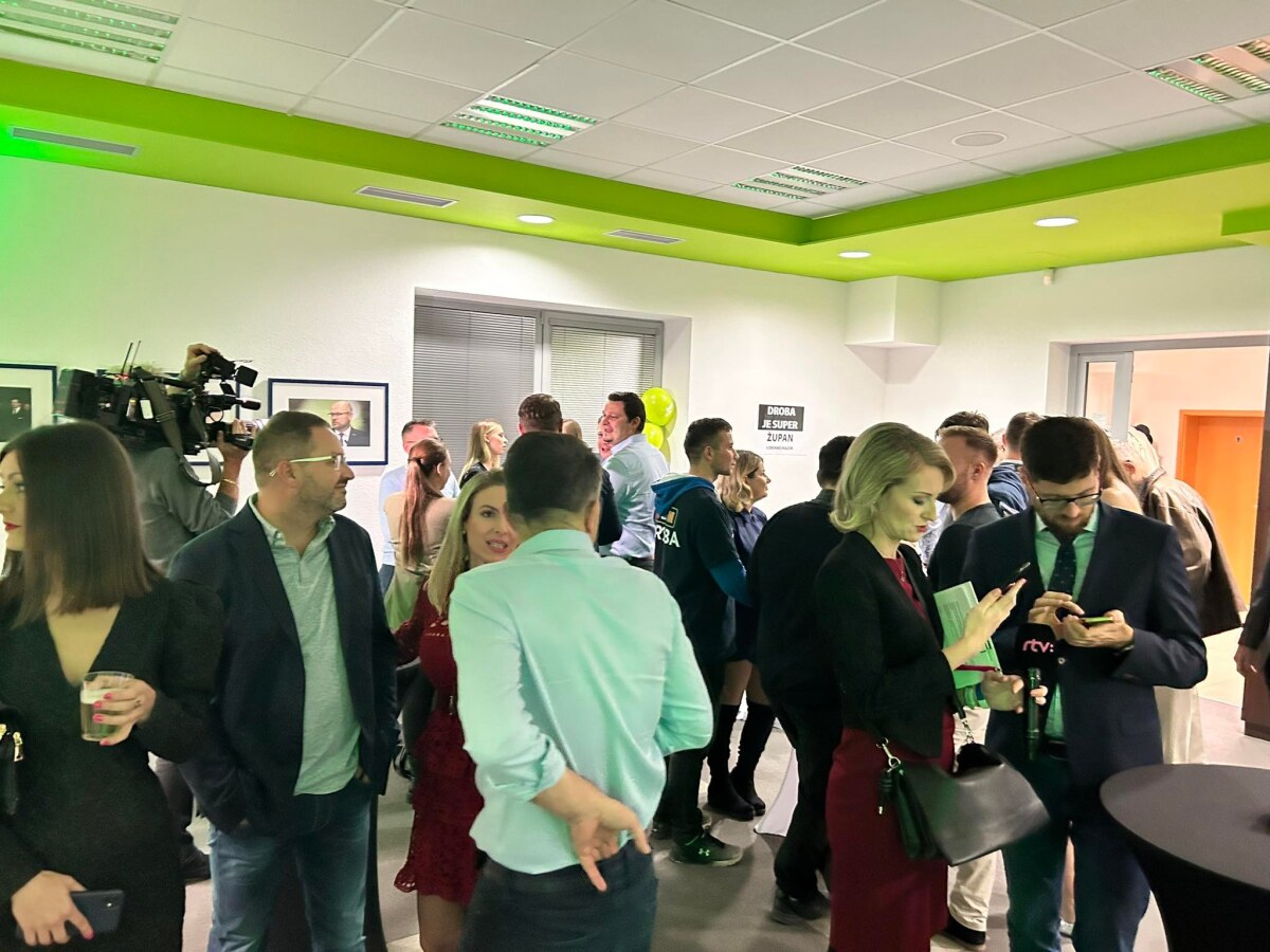 liberálny dom SaS droba voľby