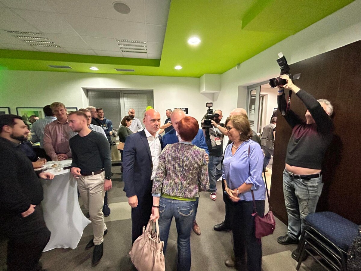 liberálny dom sas voľby droba