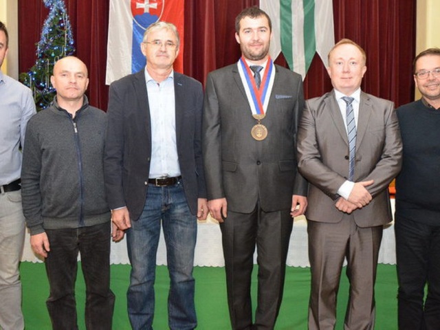 obec Naháč, poslanci a starosta, komunálne voľby