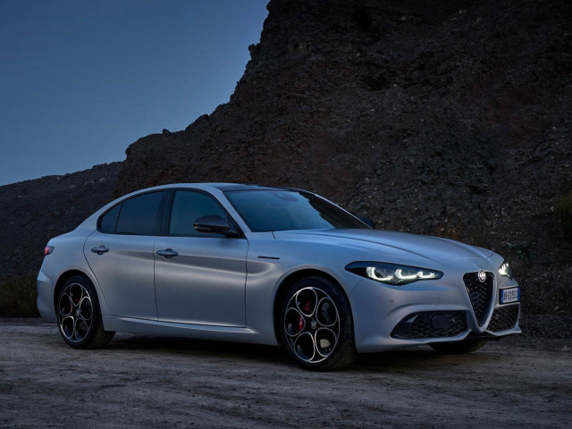 Alfa Romeo Giulia - 2022