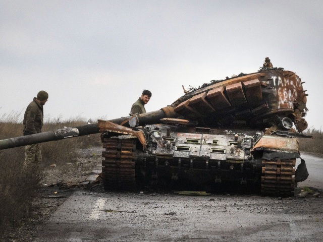 Vojna na UA / Uarus / Tank /