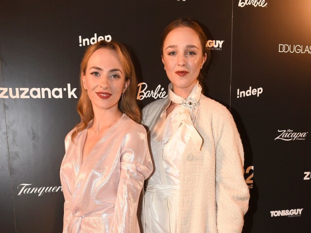 Herečky Elizaveta Maximová (vľavo) a Denisa Barešová. 