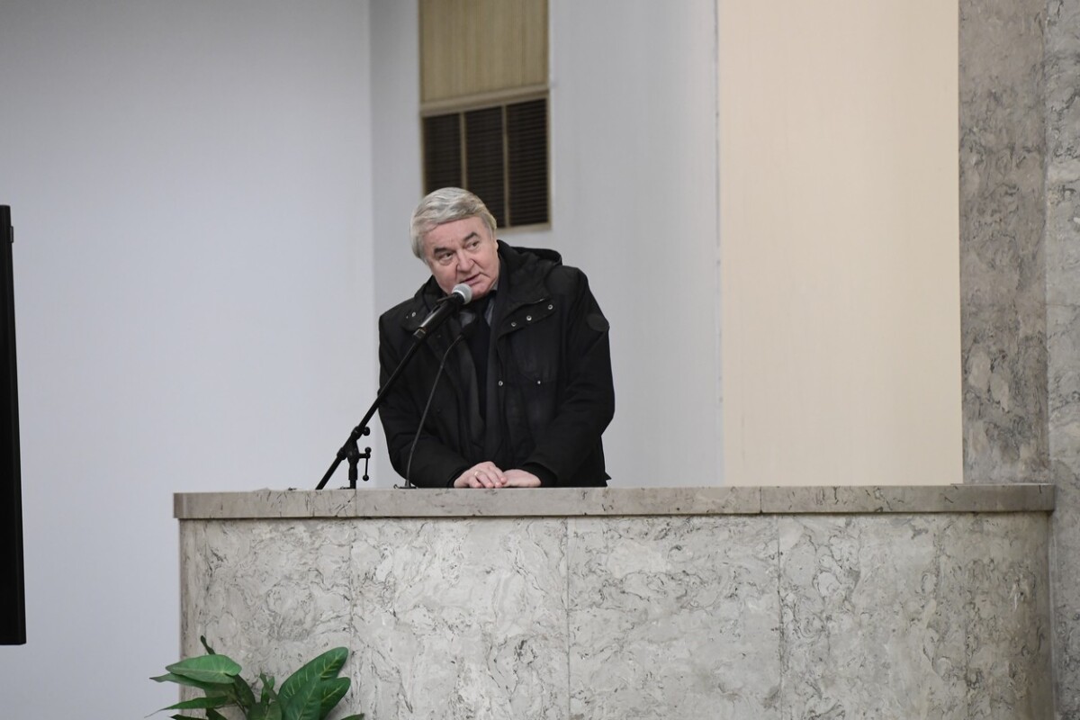 Vlastimil Harapes