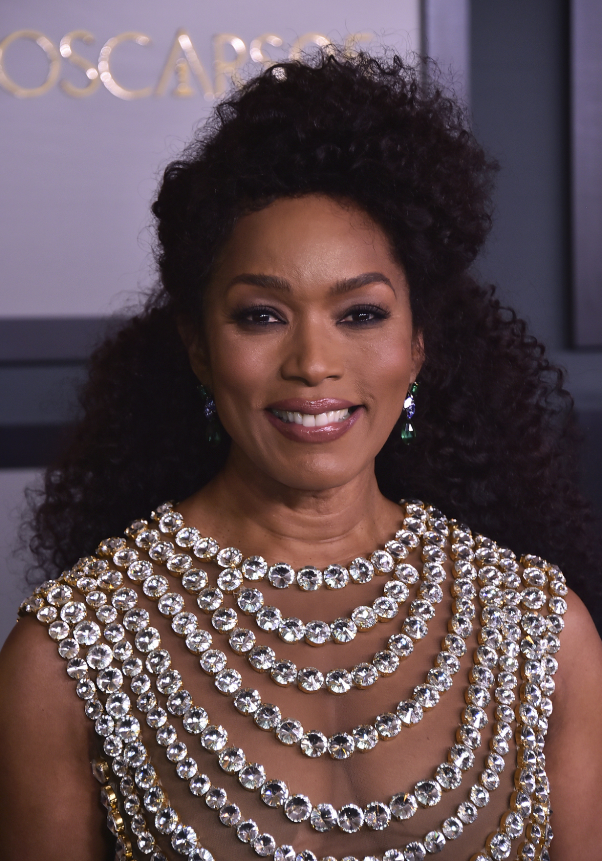 Angela Bassett