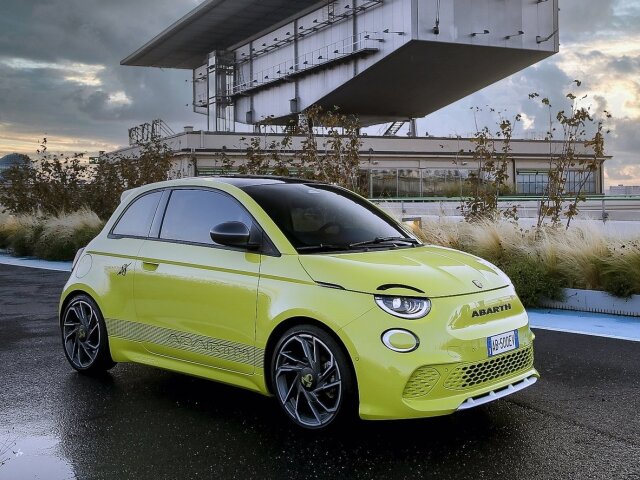 Fiat 500e Abarth - 2022