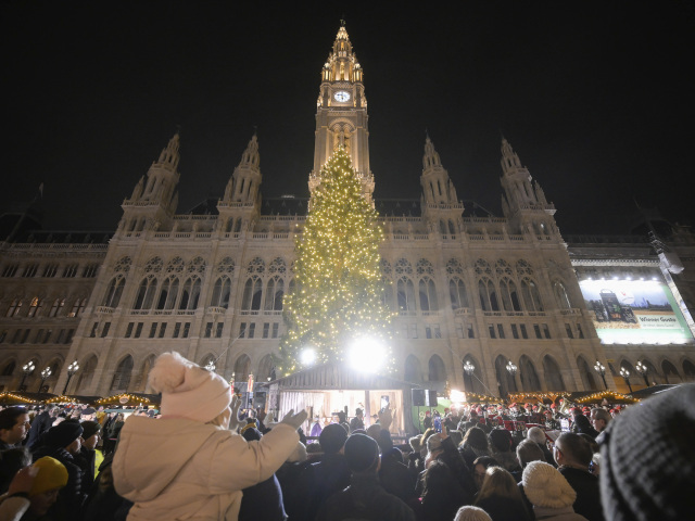 Rakúsko Viedeň vianočné trhy,  Vianoce, adventné trhy