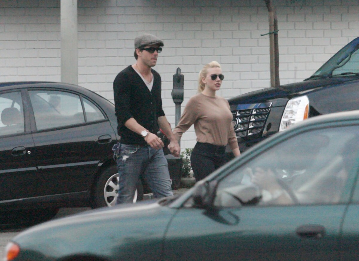 Scarlett Johansson a herec Ryan Reynolds