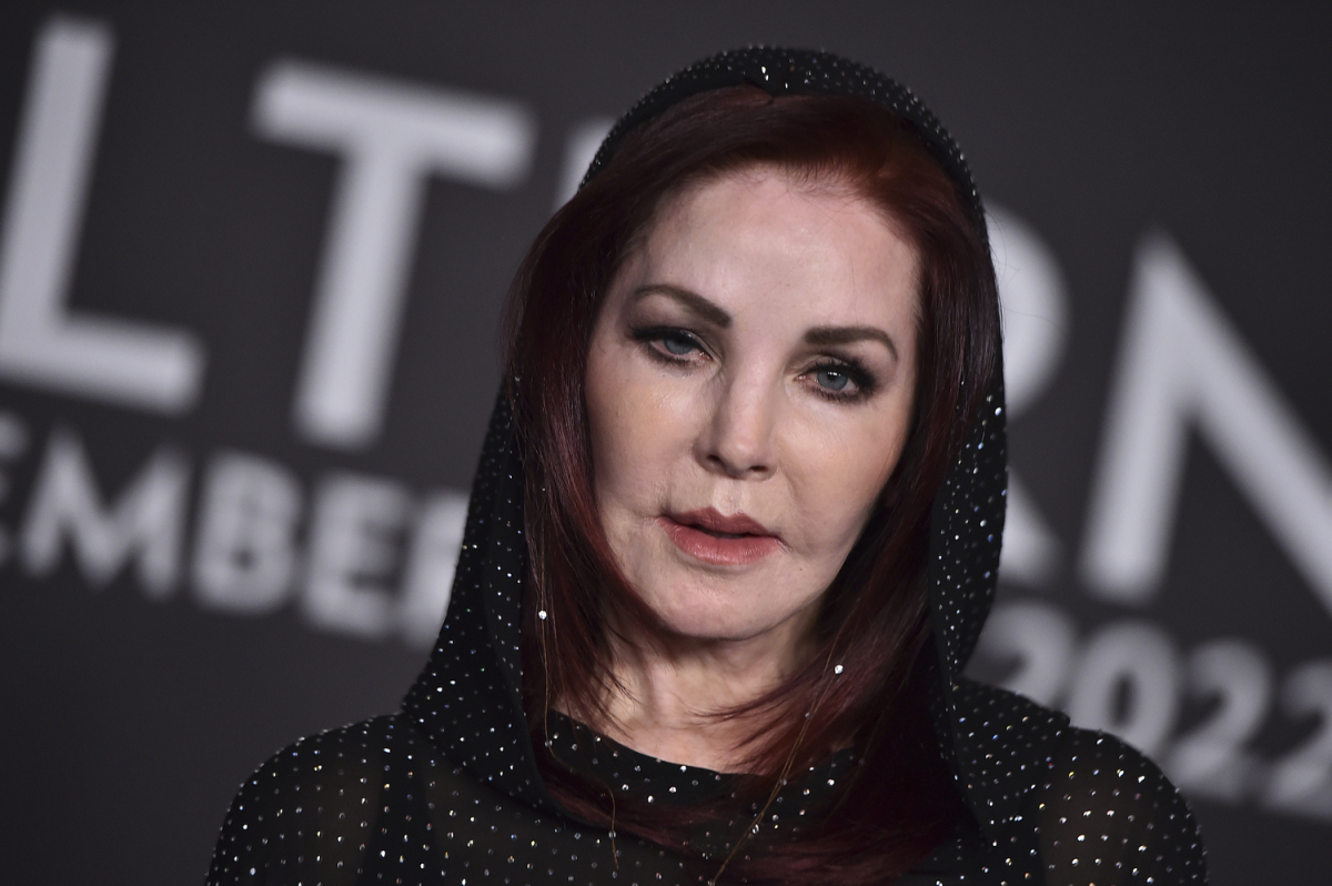 Priscilla Presley  