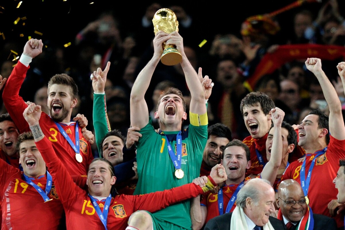 23. Iker Casillas