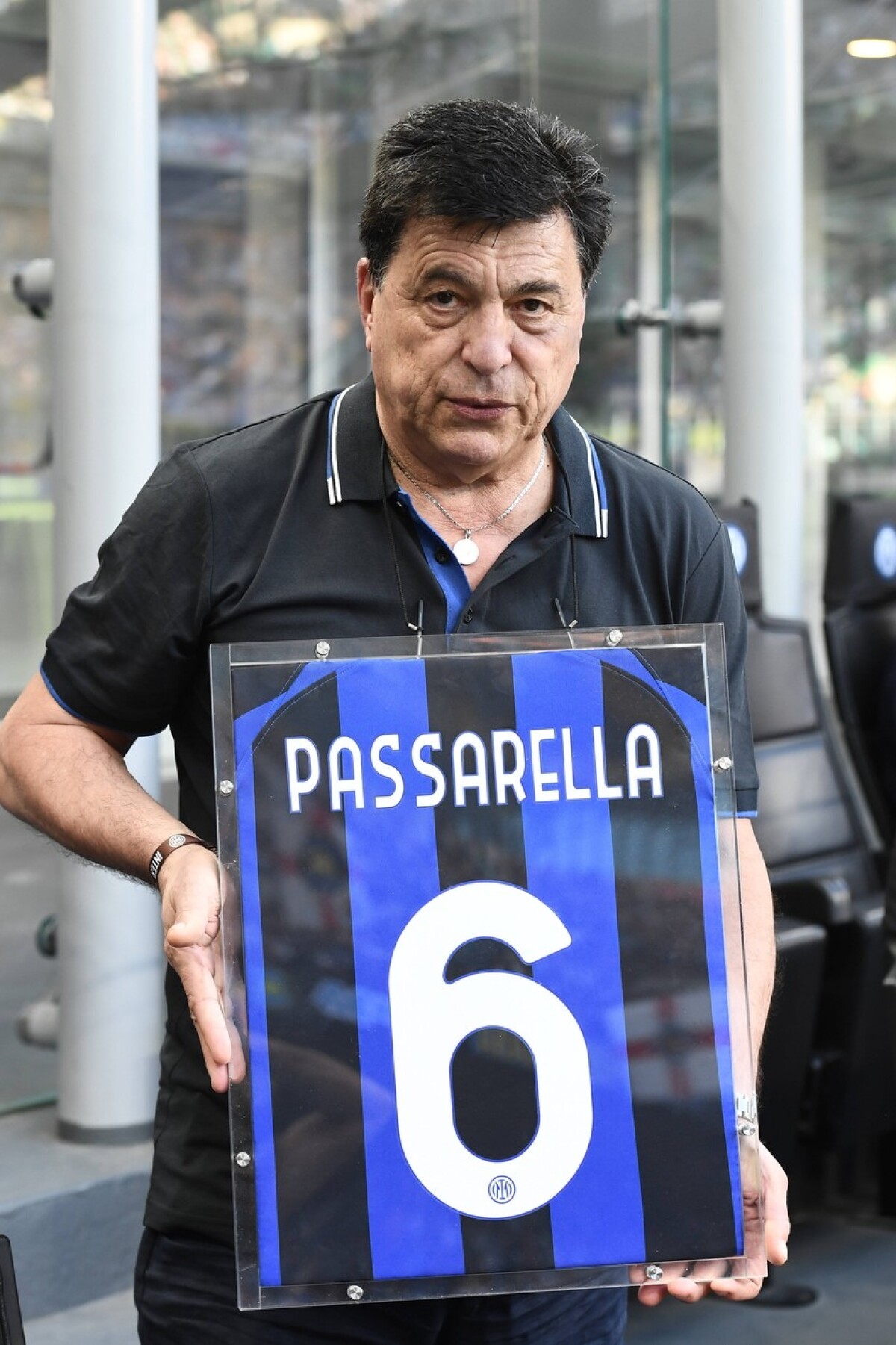 8. Daniel Passarella