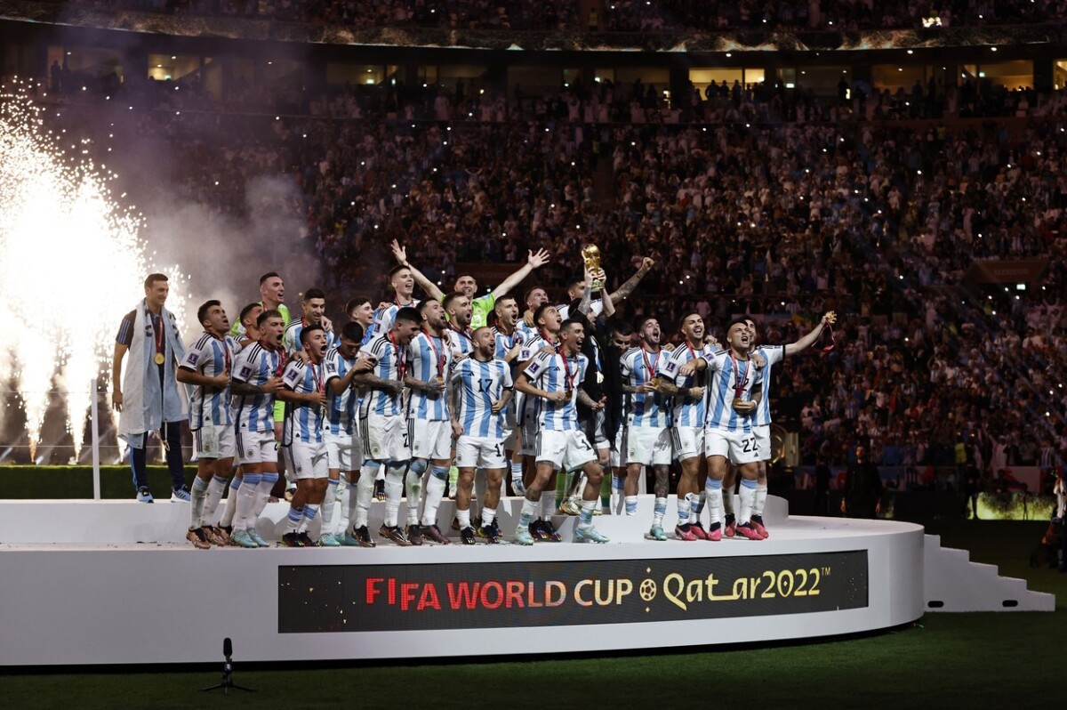 Argentína