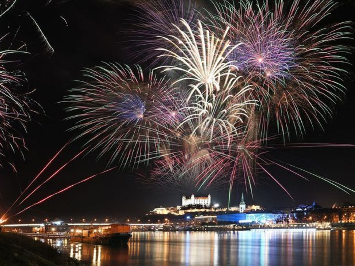 ohňostroj, Bratislava, Silvester
