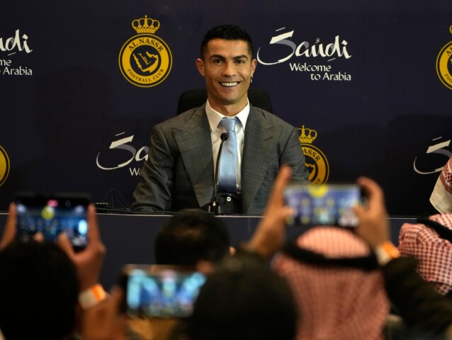 9 Cristiano Ronaldo