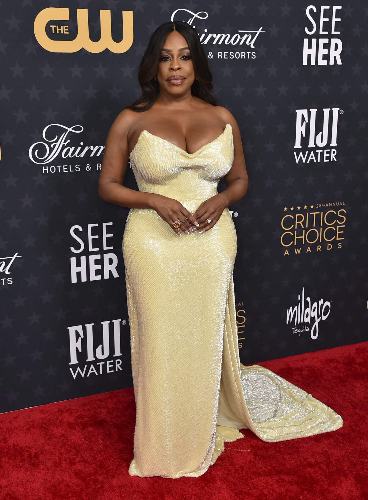 Herečka Niecy Nash v kreácii Jason Wu.