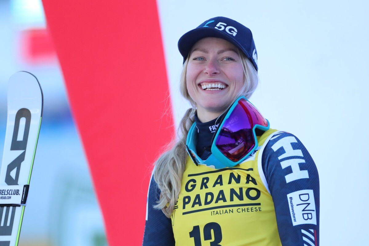 6 Ragnhild lyže
