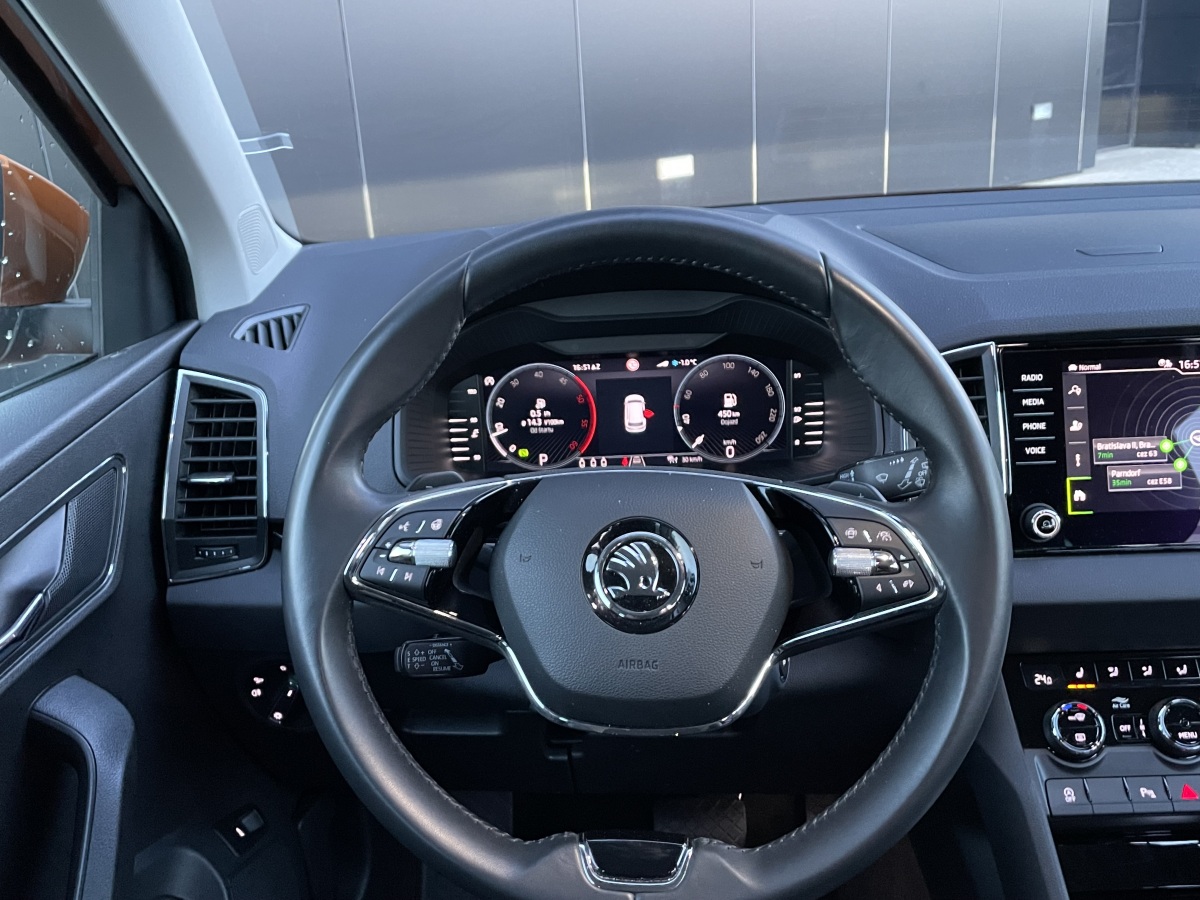 Škoda Karoq 2,0 TDI 4x4 - test 2023