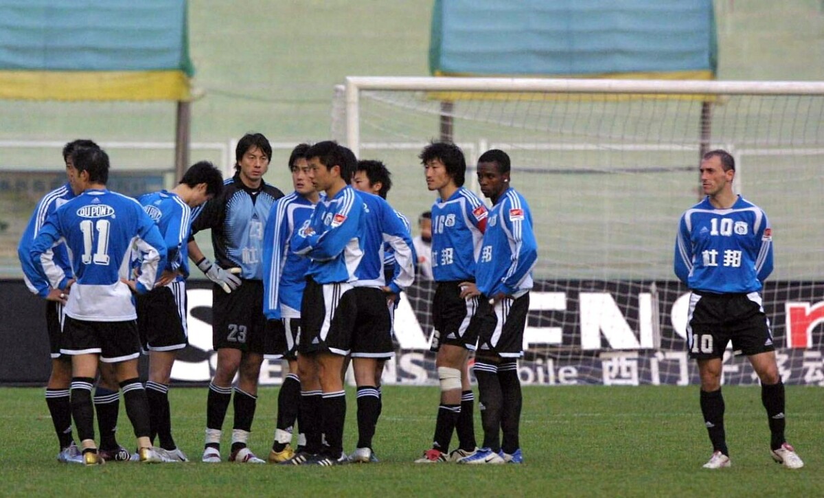 3. Dalian Shide FC