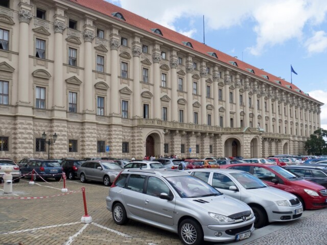 Černínsky palác