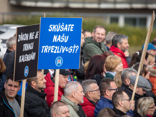 protest, ZMOS,