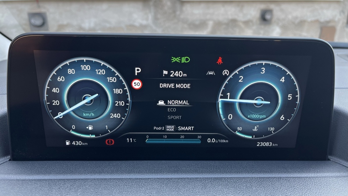 Hyundai Staria 2,2 CRDi 4x4 (2023)