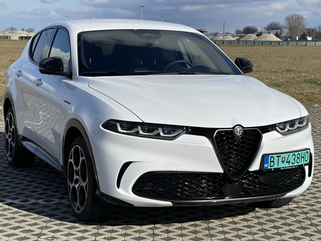 Alfa Romeo Tonale 118 kW (2023)