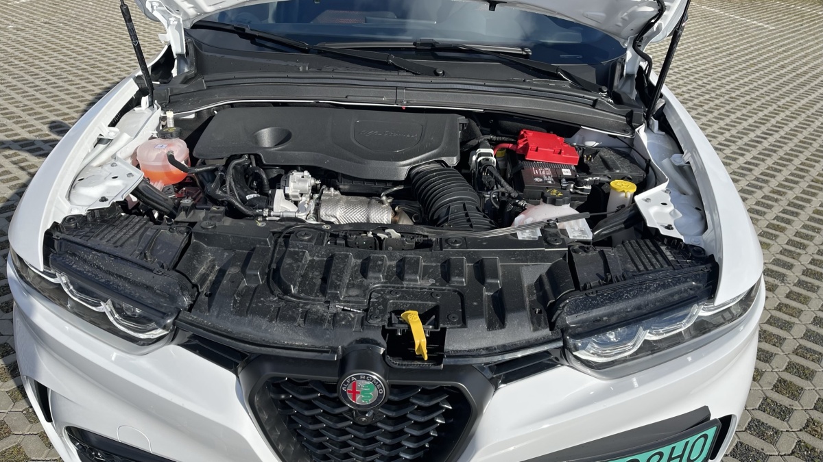 Alfa Romeo Tonale 118 kW (2023)