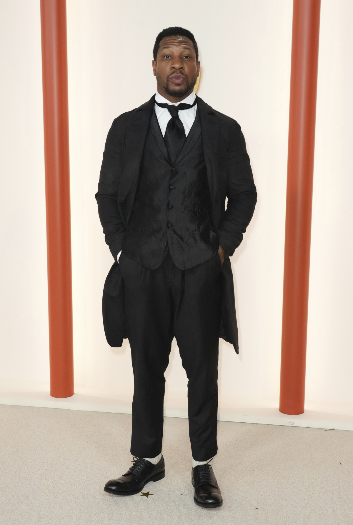 Herec Jonathan Majors.