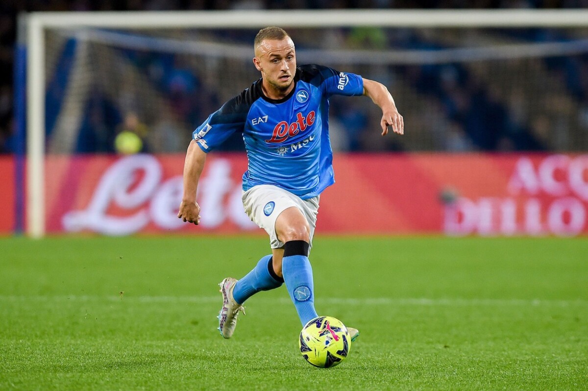 14. Stanislav Lobotka