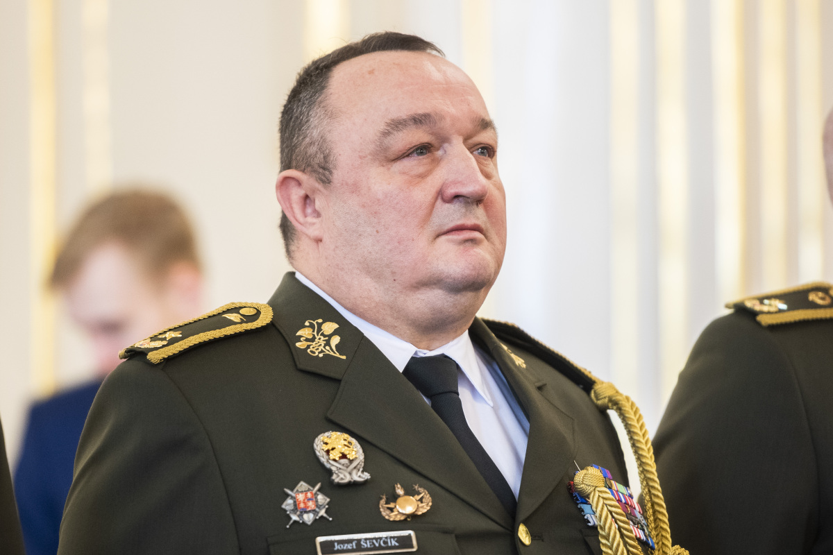 SR Bratislava prezidentka OS vymenovanie generáli BAX